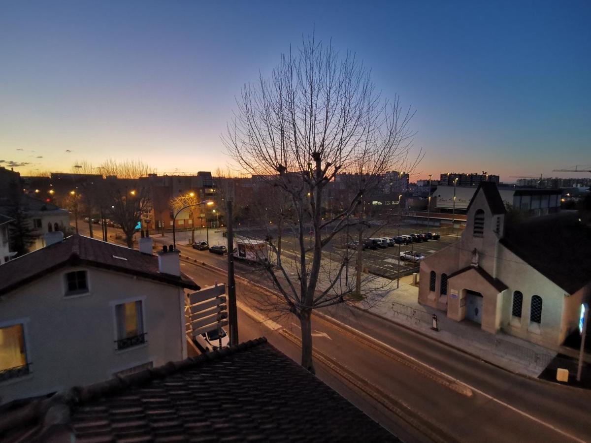 Bagneux Paris Confort Netflix Rer B Bagneux (Hauts-de-Seine) Exterior foto